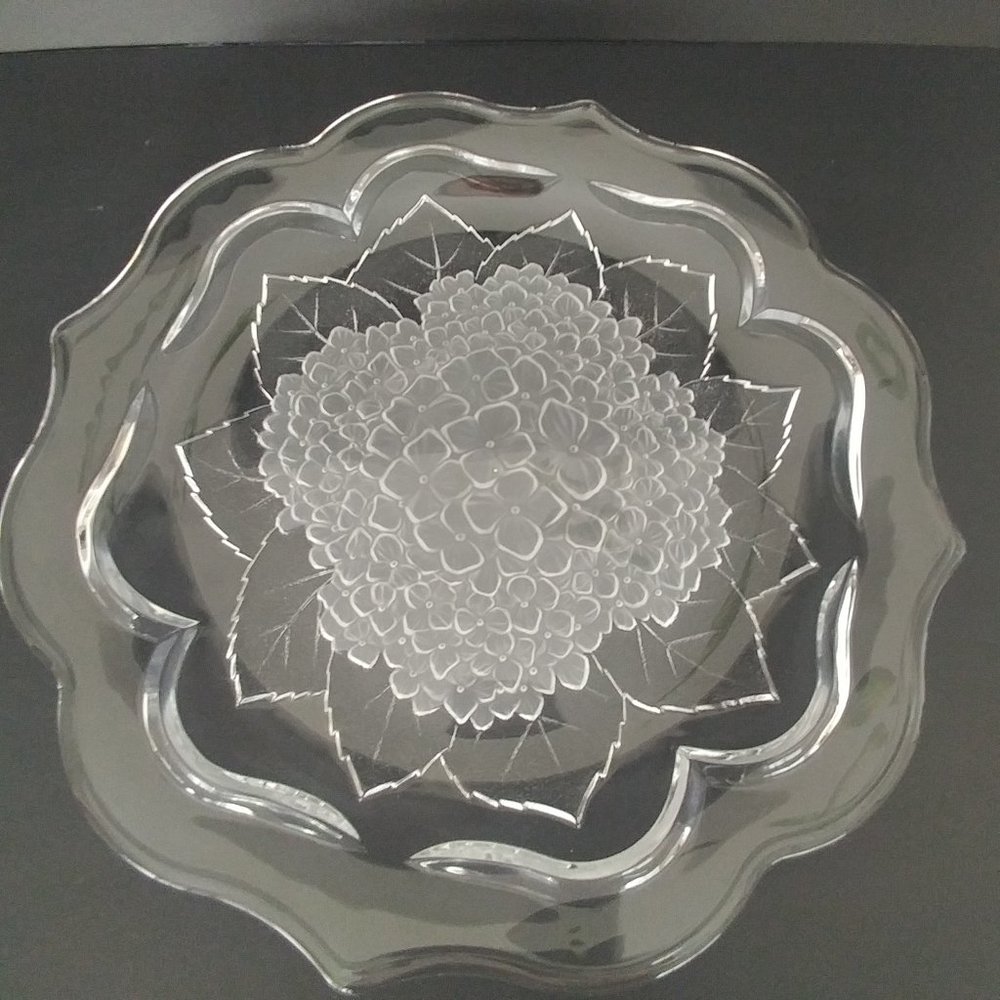 Vtg Platter Frosted Glass Hydrangea Pattern 12" Holiday Entertaining Serveware